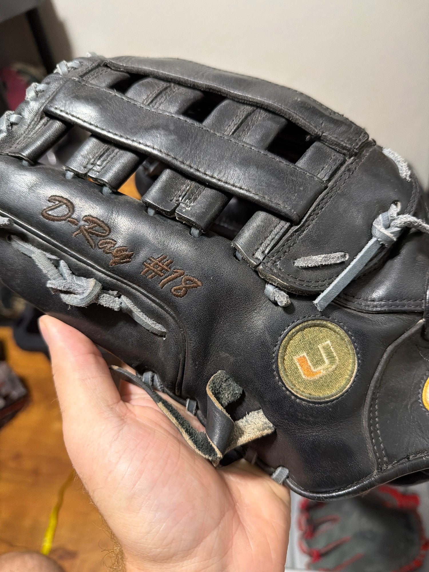 Nike Pro Gold Tradition 13” Lefty Outfield Miami College Issue Baseball Glove - photo 5