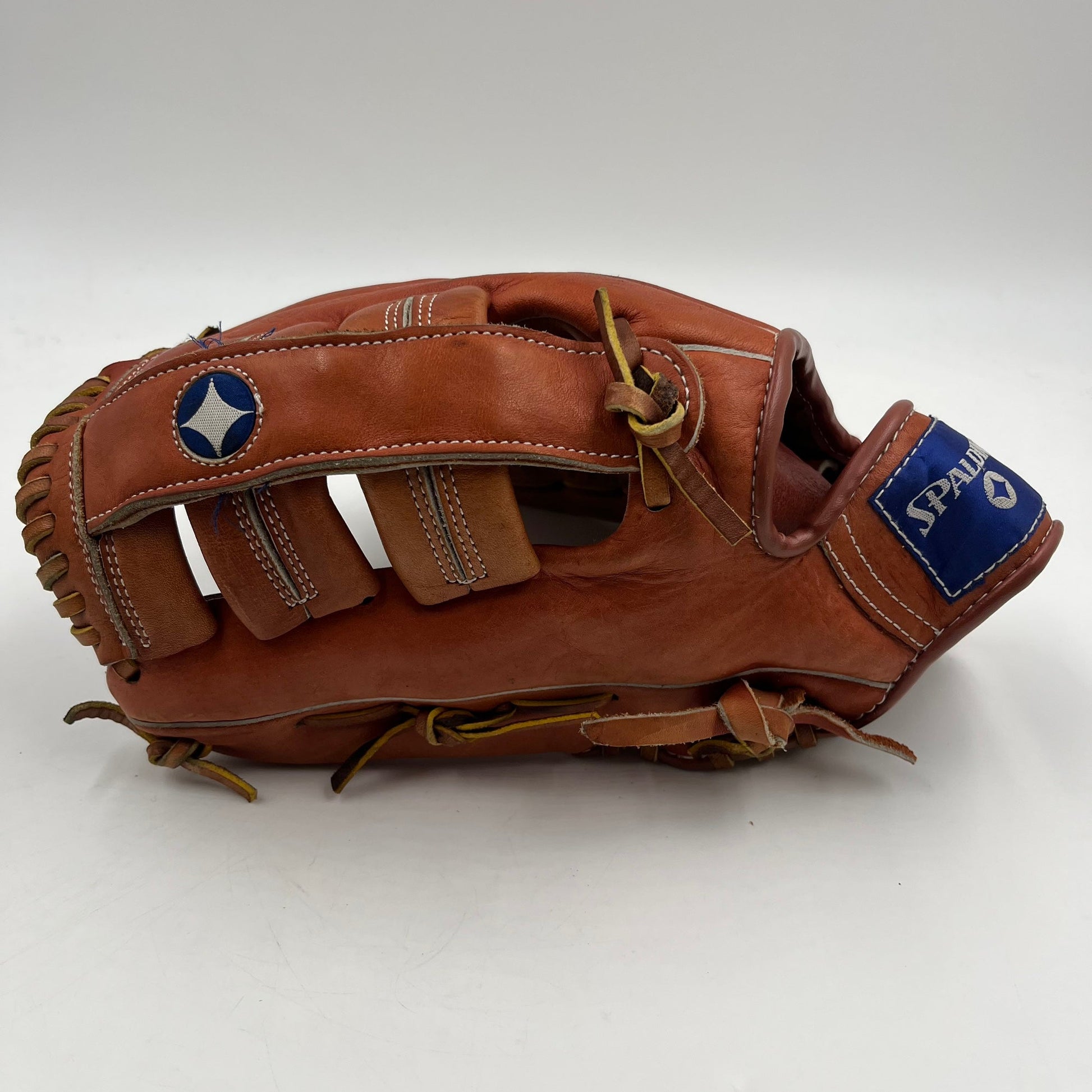 Spalding The Franchise Competition Series 12” Lefty Infield Baseball Glove - photo 1
