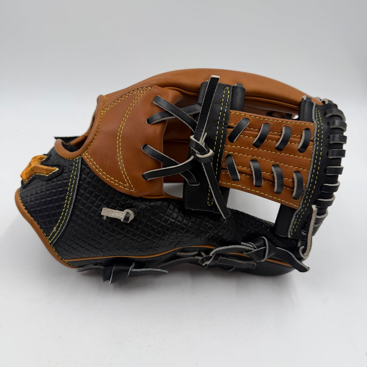 Mizuno Pro Haga Japan 11.75 Infield Baseball Glove