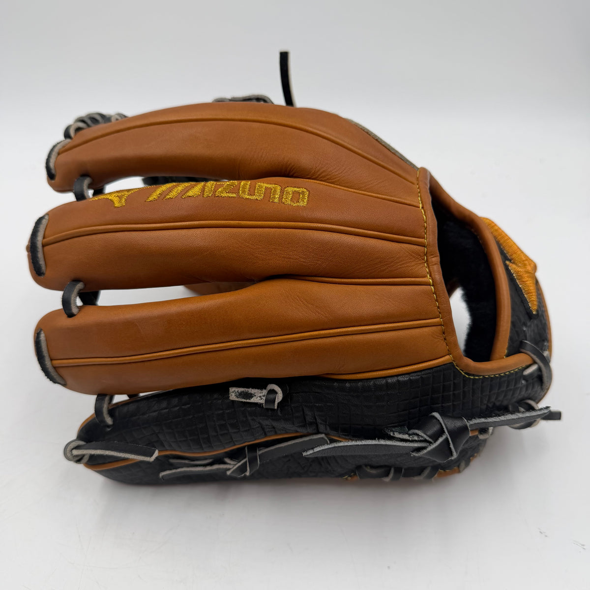 Mizuno Pro Haga Japan 11.75 Infield Baseball Glove