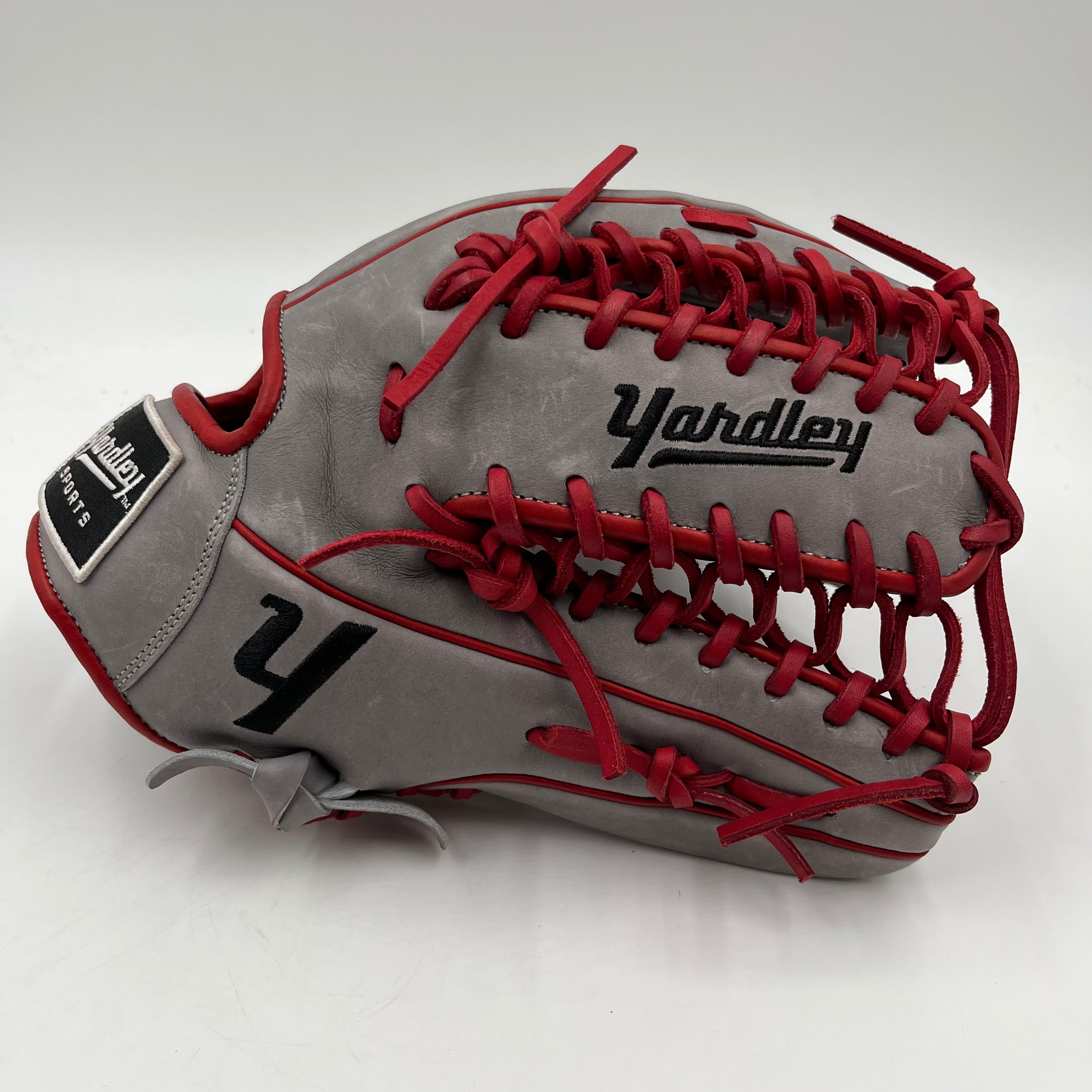 Yardley Sports Y1 12.75 Outfield Baseball Glove