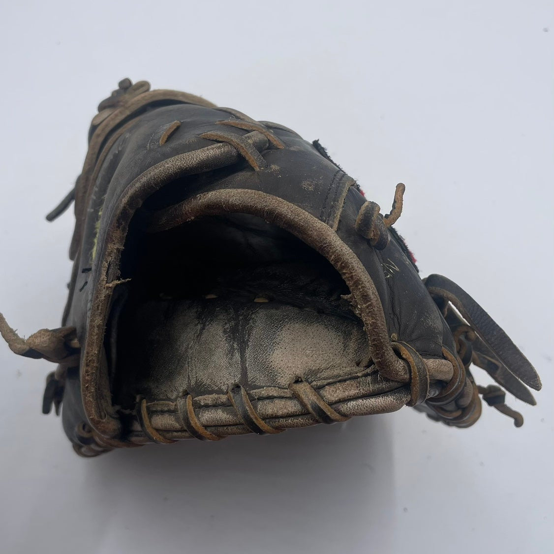 Wilson A2000 12.5 lefty first base mitt Baseball Glove - photo 4