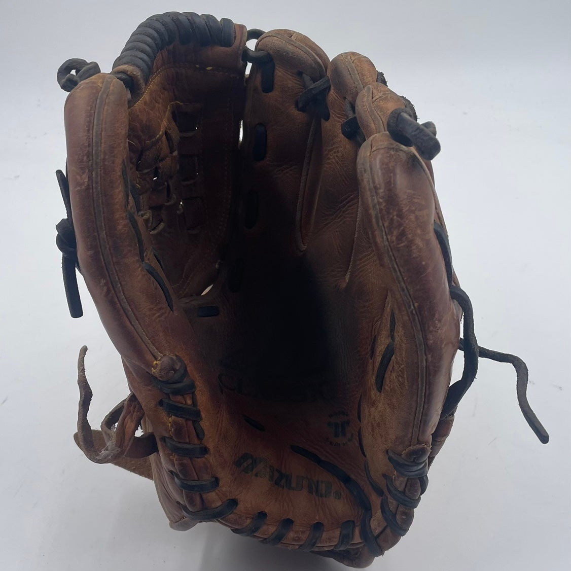 Mizuno Classic 11.5 Pitchers Infield Baseball Glove - photo 3
