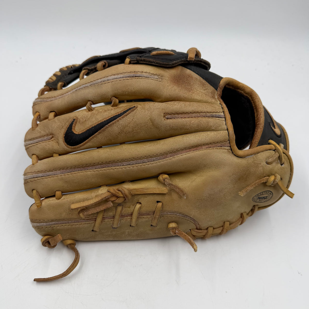 Nike Diamond Elite Show 12.75 Outfield Baseball Glove