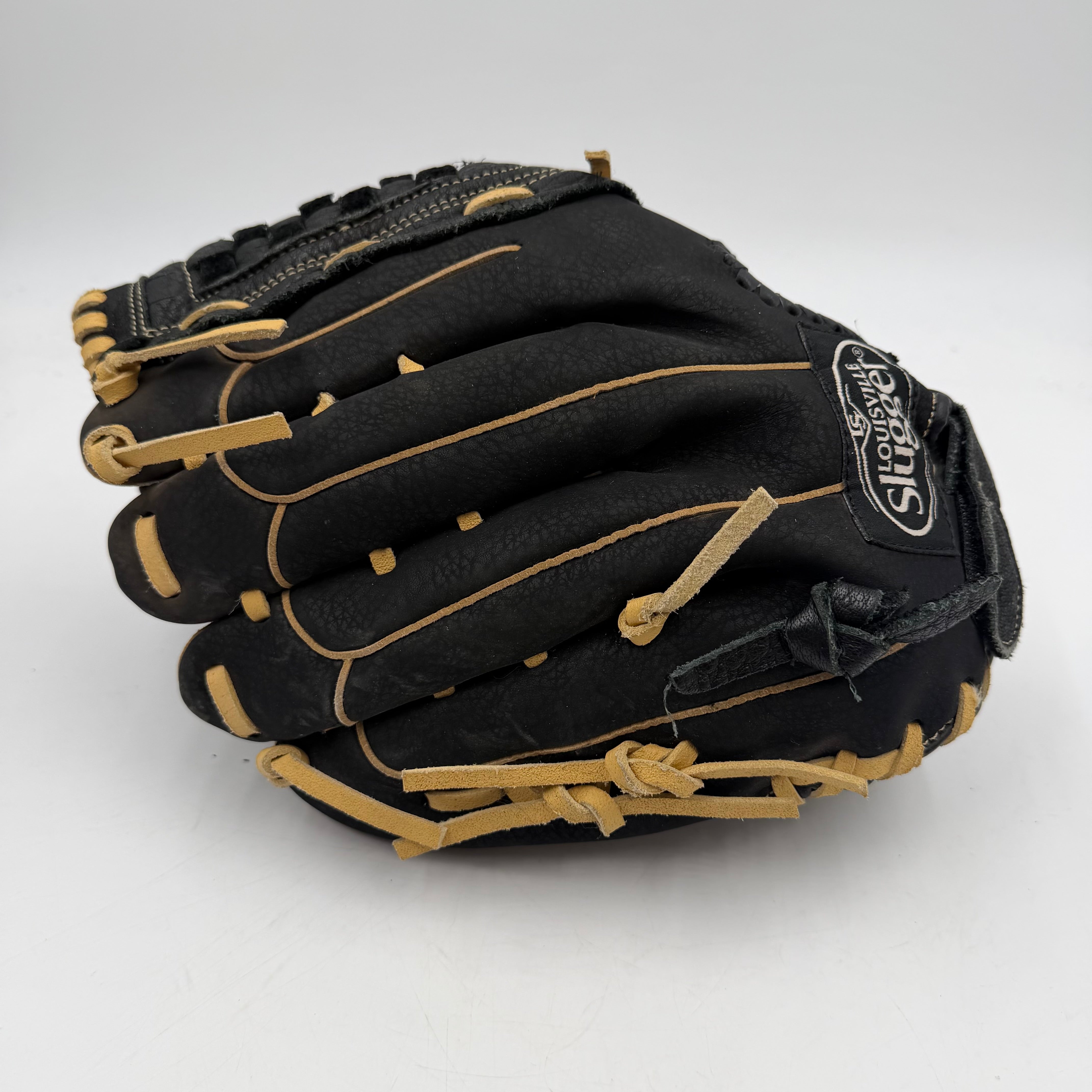 Louisville Slugger genesis series 12.5 outfield softball Baseball Glove