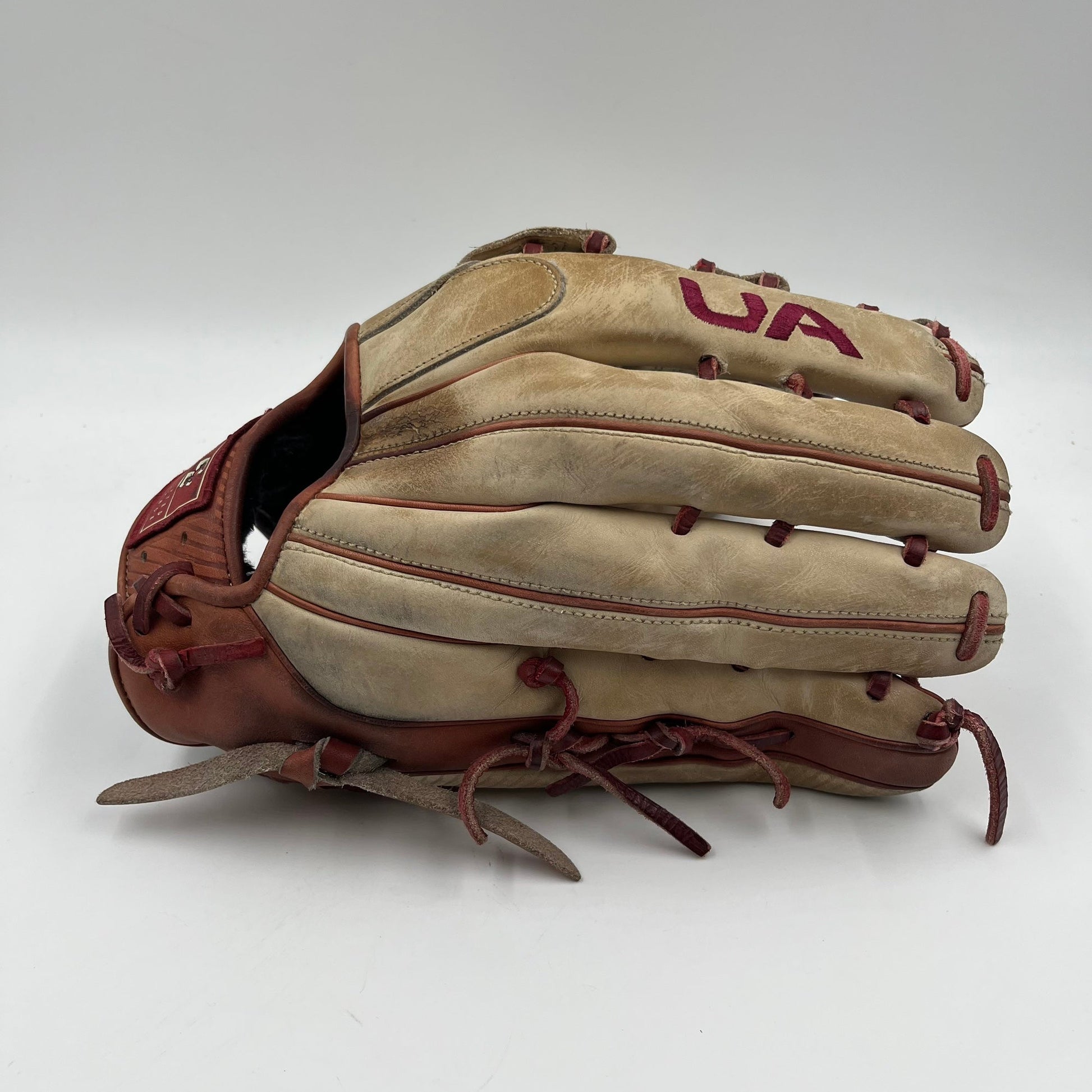 Under Armor Flawless Series 12.75” Boston College Team Issue Lefty Outfield Baseball Glove - photo 2