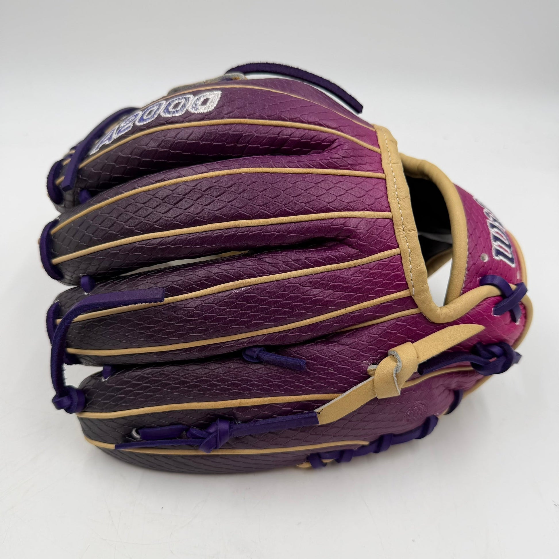 Wilson A2000 1786 11.5 Infield Baseball Glove - photo 2