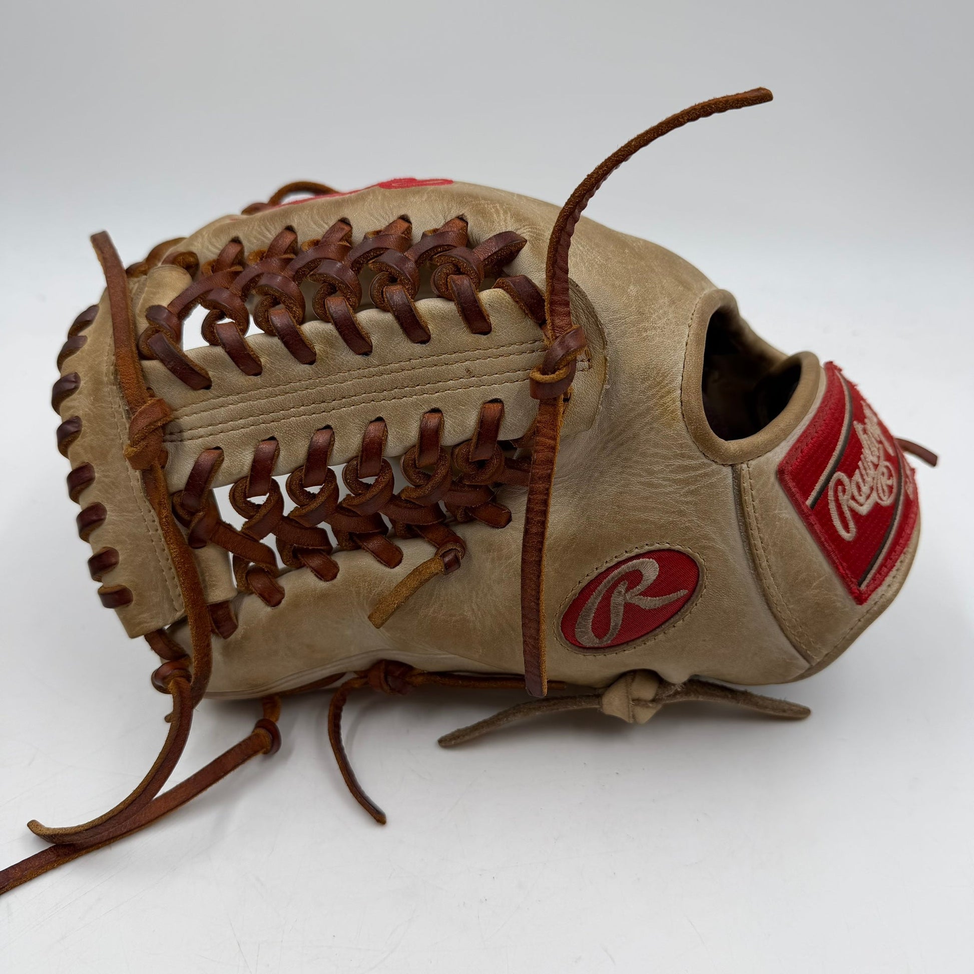 Rawlings Heart of the Hide 11.75 Lefty Pitchers Infield Baseball Glove - photo 1