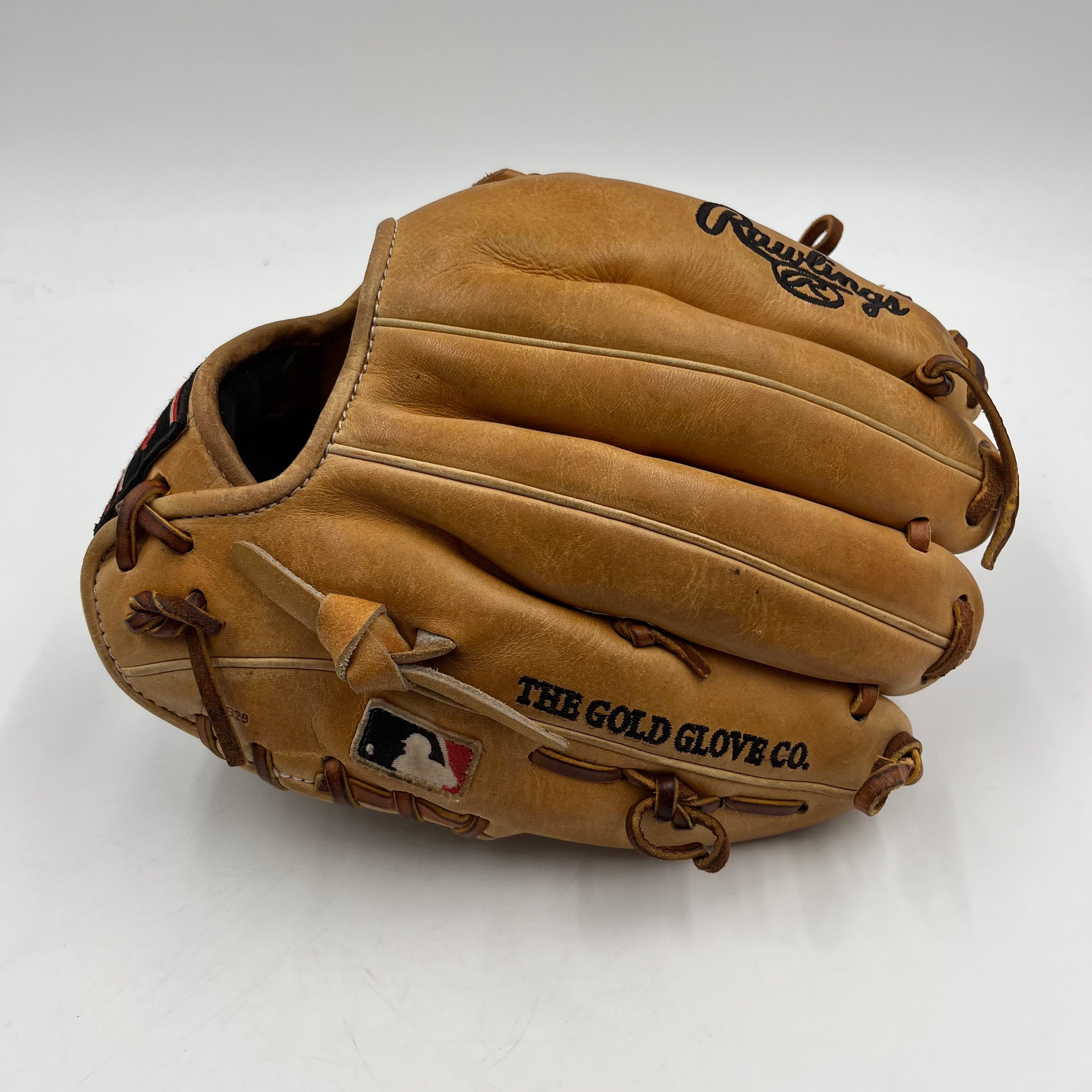 Rawlings Heart of the Hide 11.75 Pitchers Infield Baseball Glove