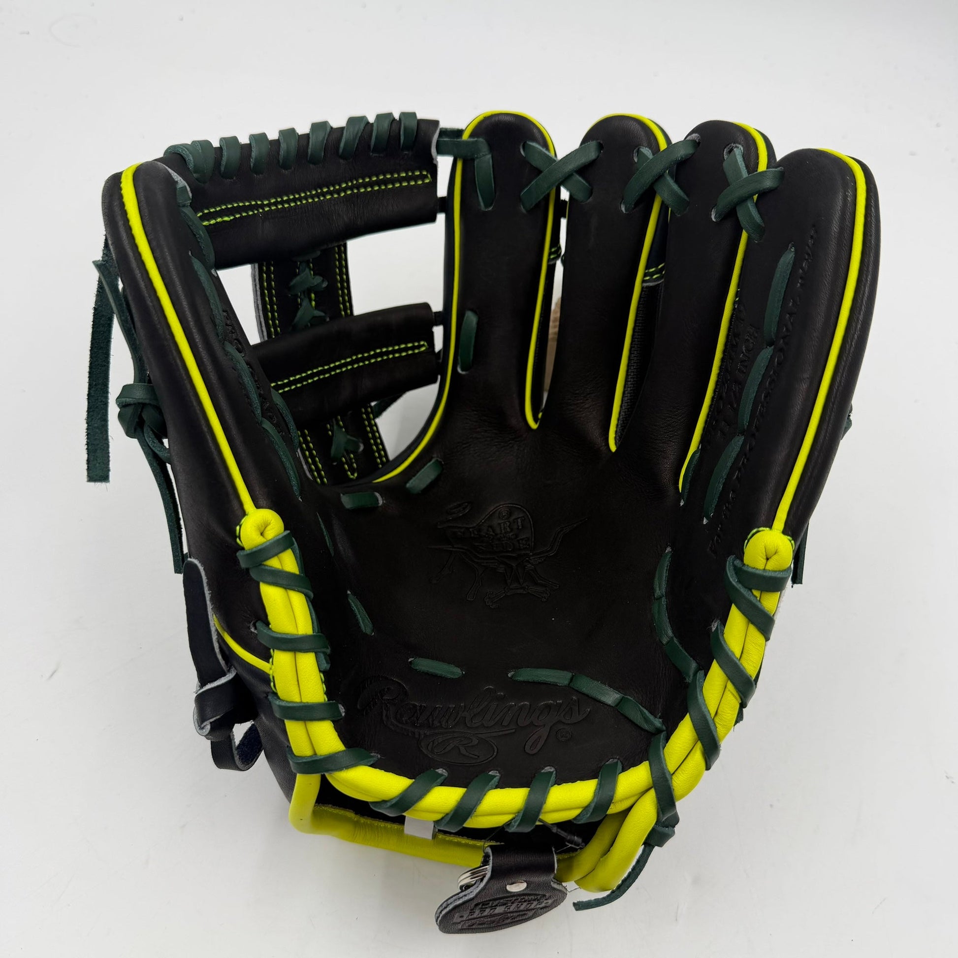 Rawlings heart of the hide 11.5 infield Baseball Glove - photo 3