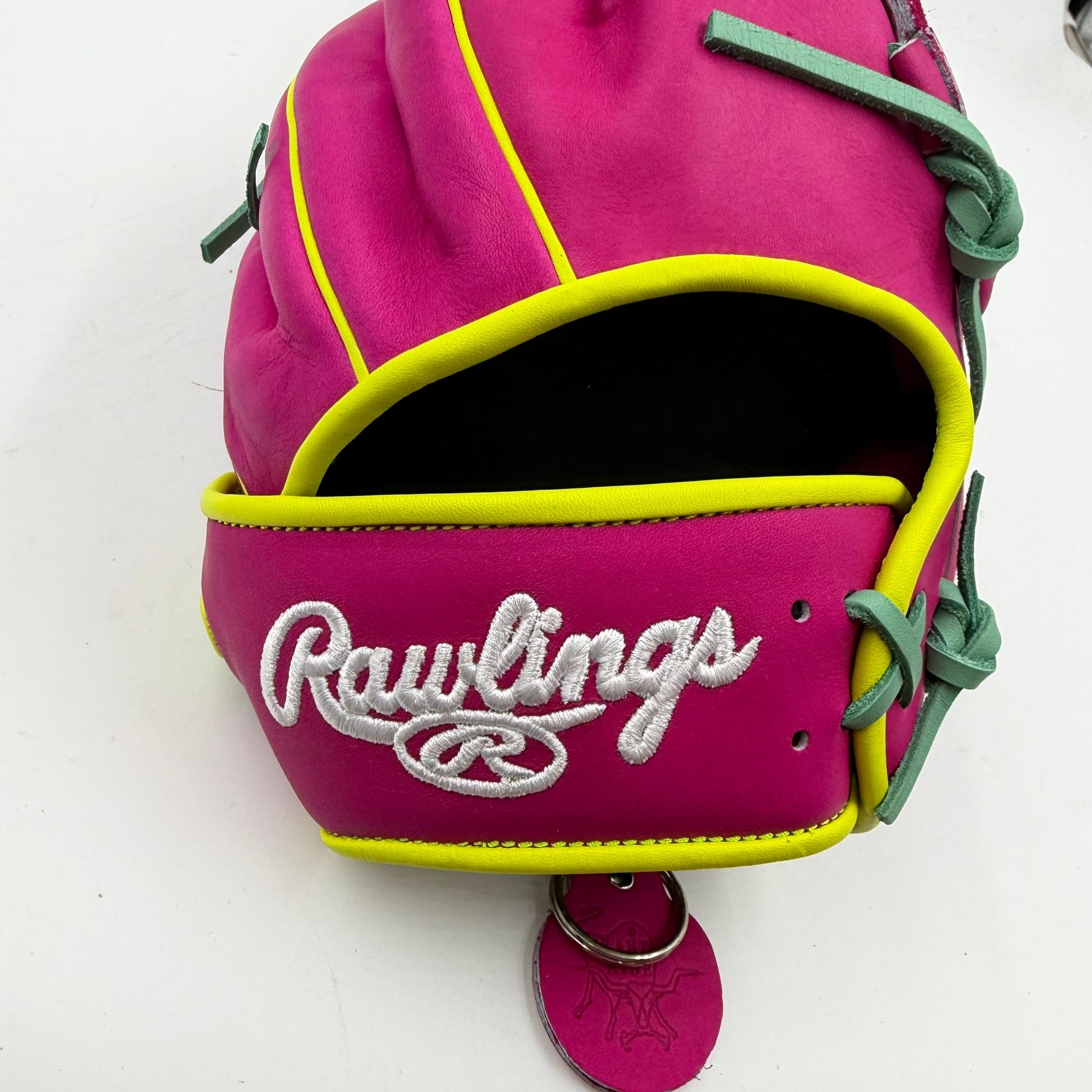 Rawlings Heart of the Hide 12” Gold Glove Cub Pitchers Infield Baseball Glove - photo 5