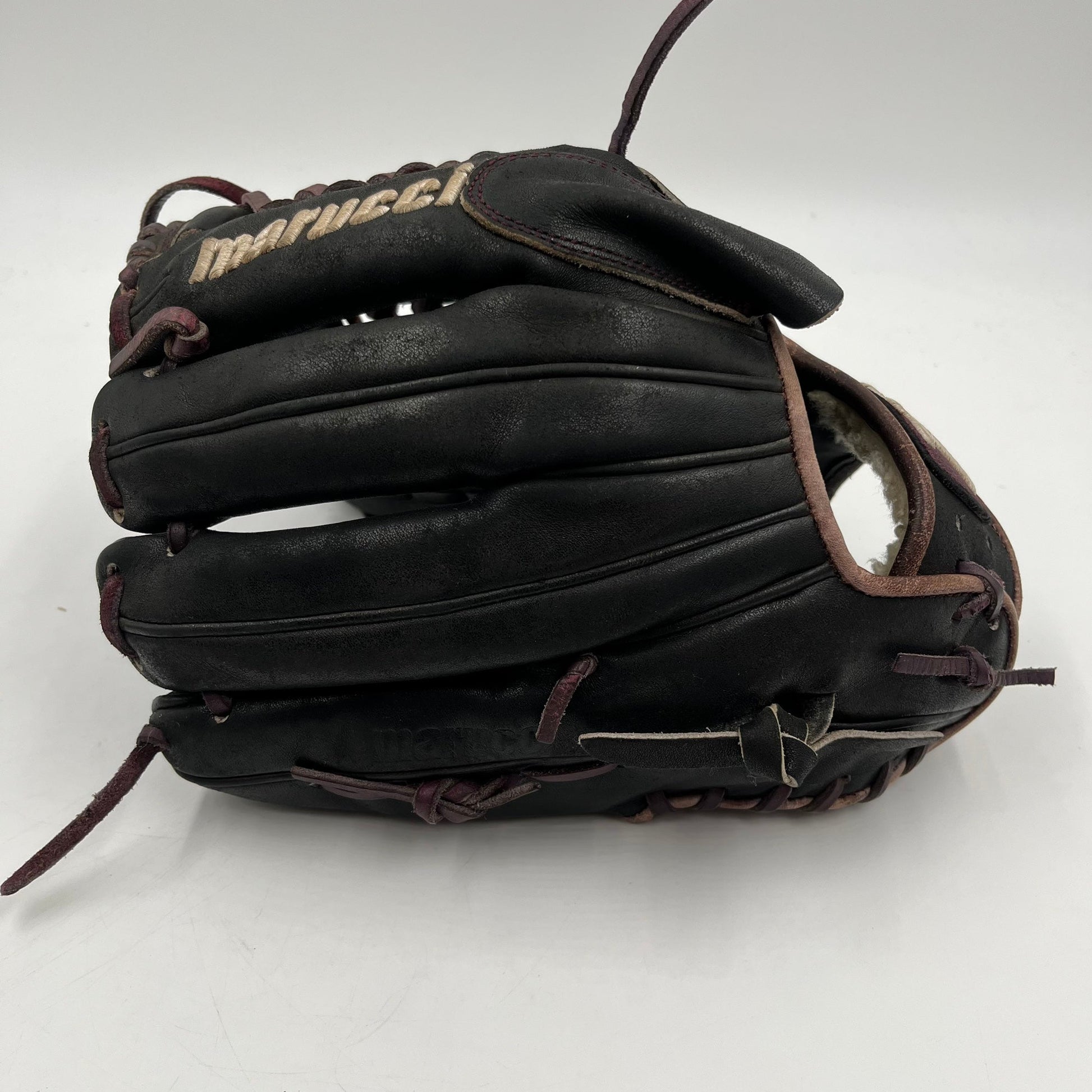 Marucci Honor The Game Series 11.75 Infield Baseball Glove - photo 2