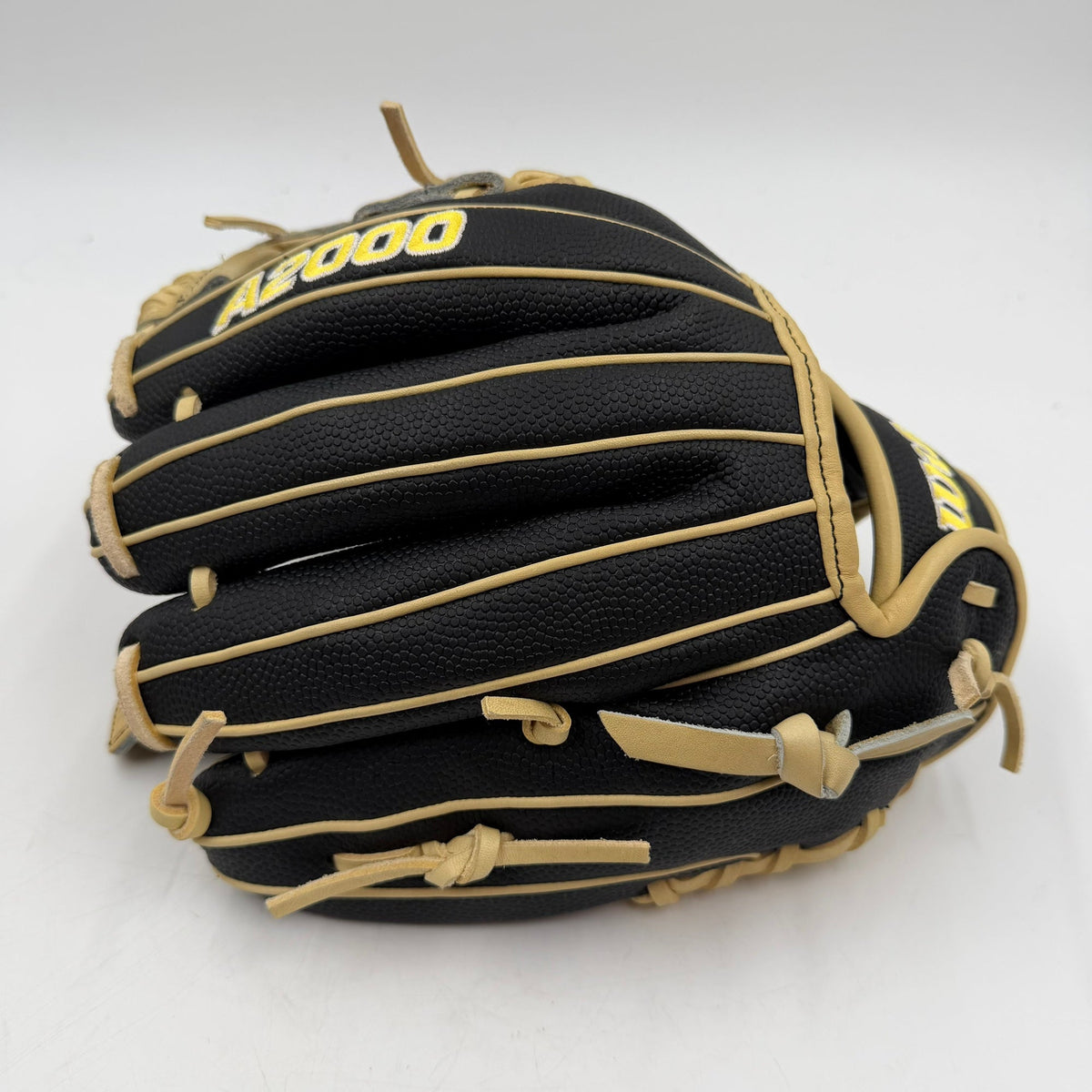 Wilson A2000 DP15 11.5 Infield Baseball Glove - photo 2