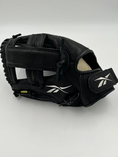 Reebok vr6000 13” lefty Outfield Baseball Glove