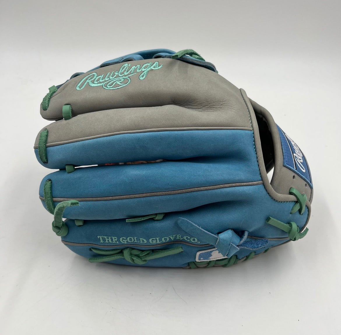 Rawlings Heart of the Hide 11.5 Infield Baseball Glove