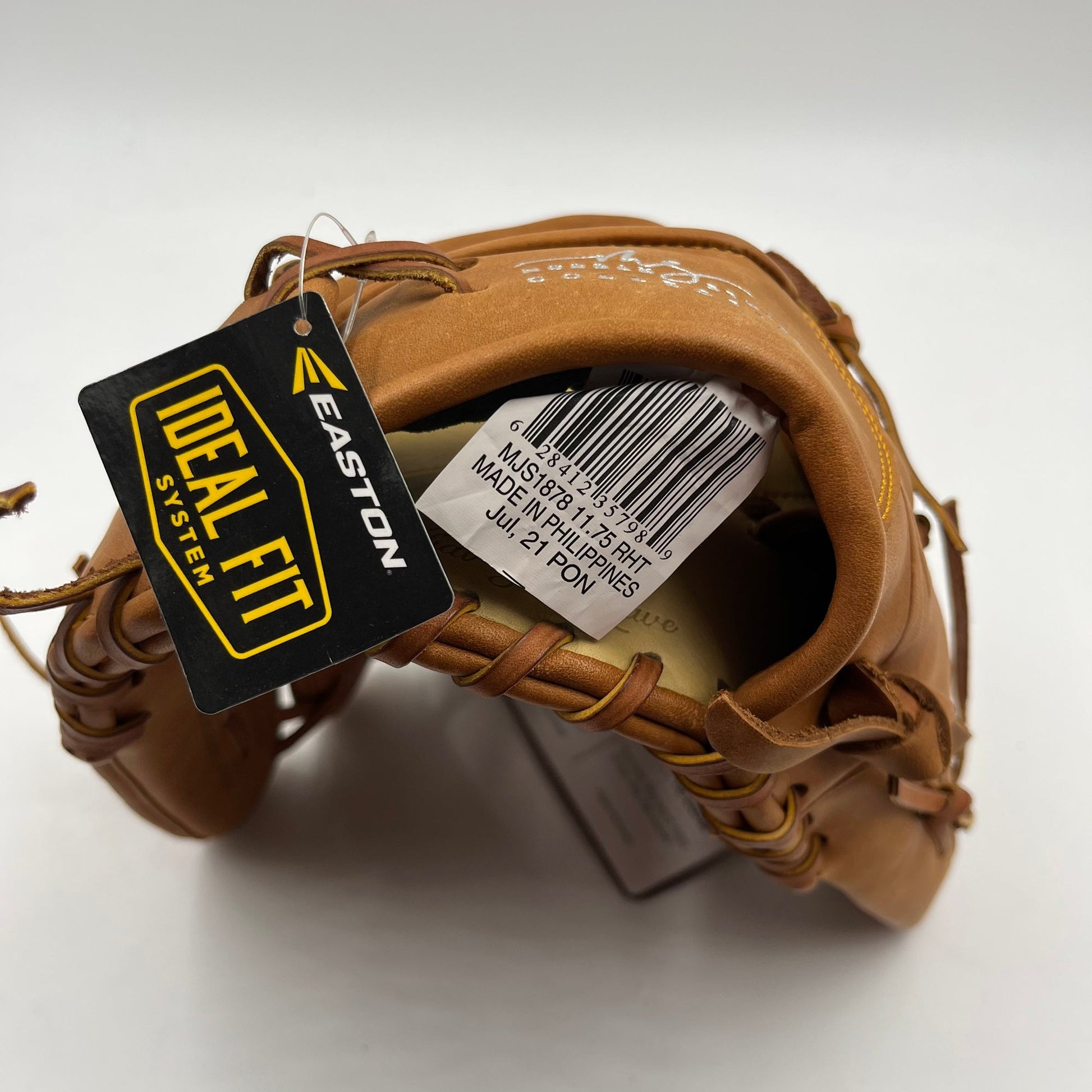 Easton Morgan Stuart Professional Collection 11.75 Infield Softball Baseball Glove - photo 4