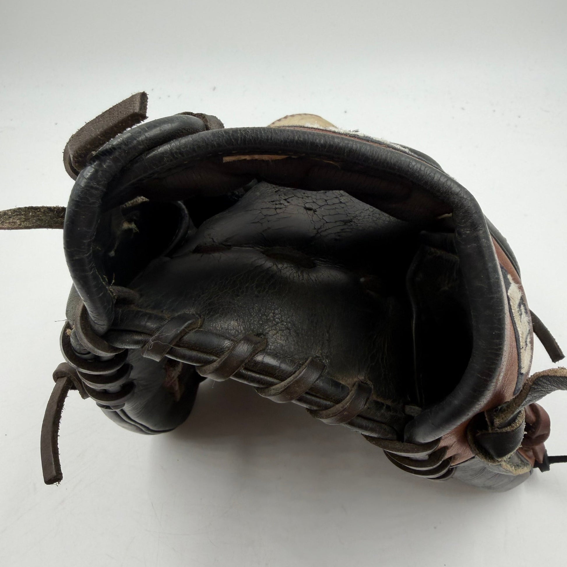 Wilson A2K 1786 11.5 Infield Baseball Glove - photo 4