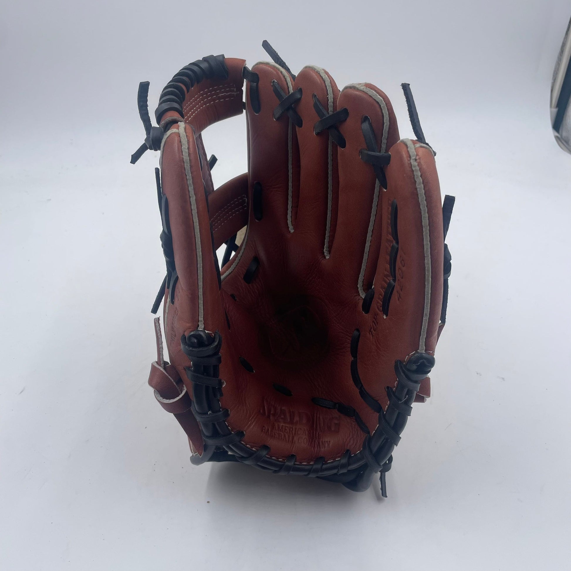 Spalding Top Grain 11.5 Infield Baseball Glove - photo 3