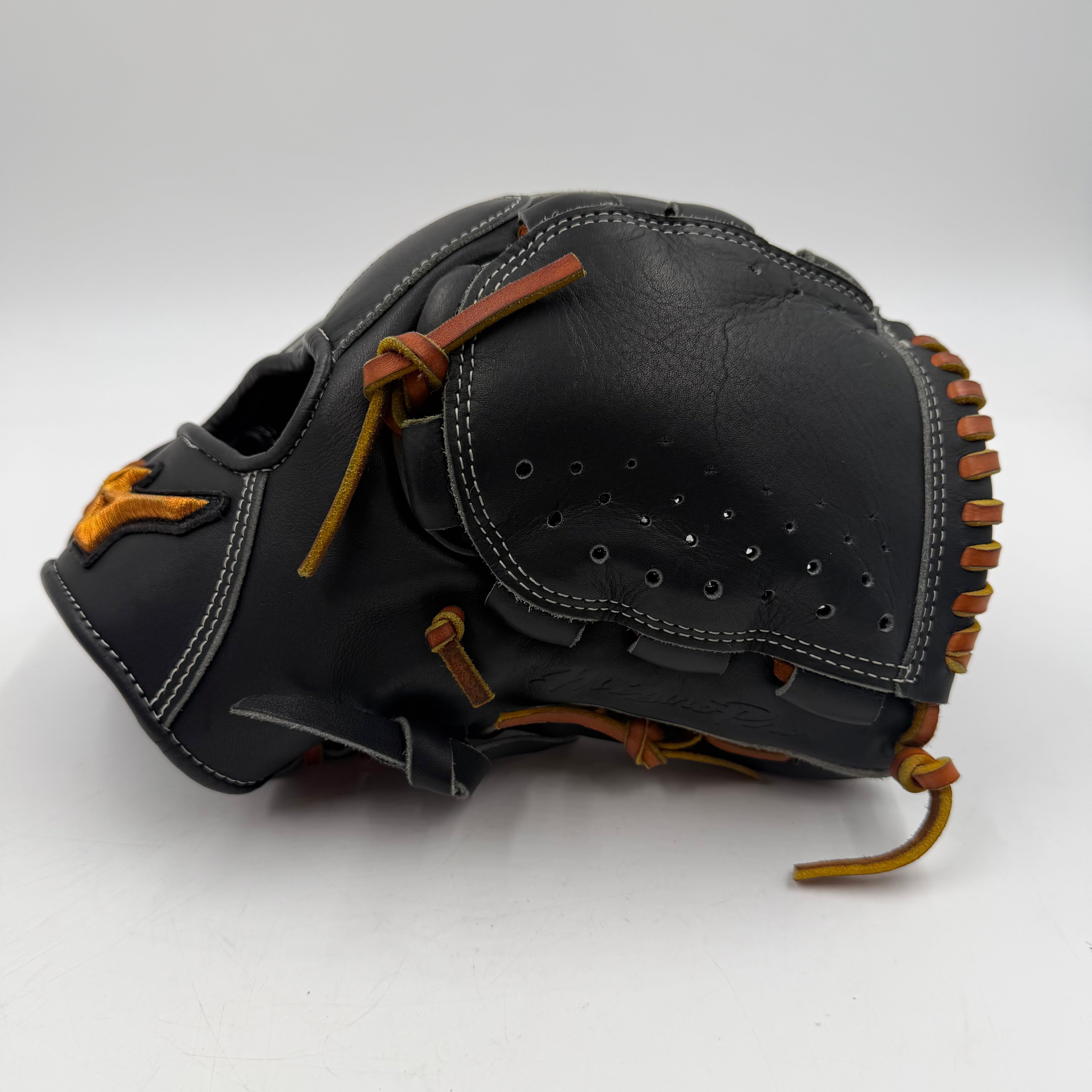 Mizuno Pro GMP-1100D 12” Deguchi Leather Pitchers Infield Baseball Glove
