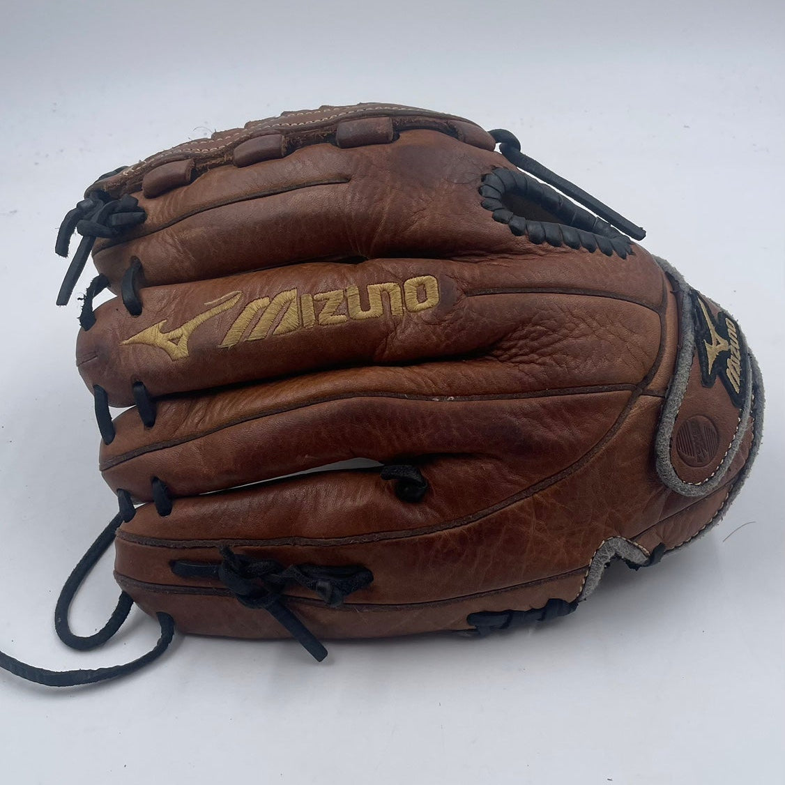 Mizuno mvp series fastpitch 11.75 infield softball Baseball Glove - photo 2