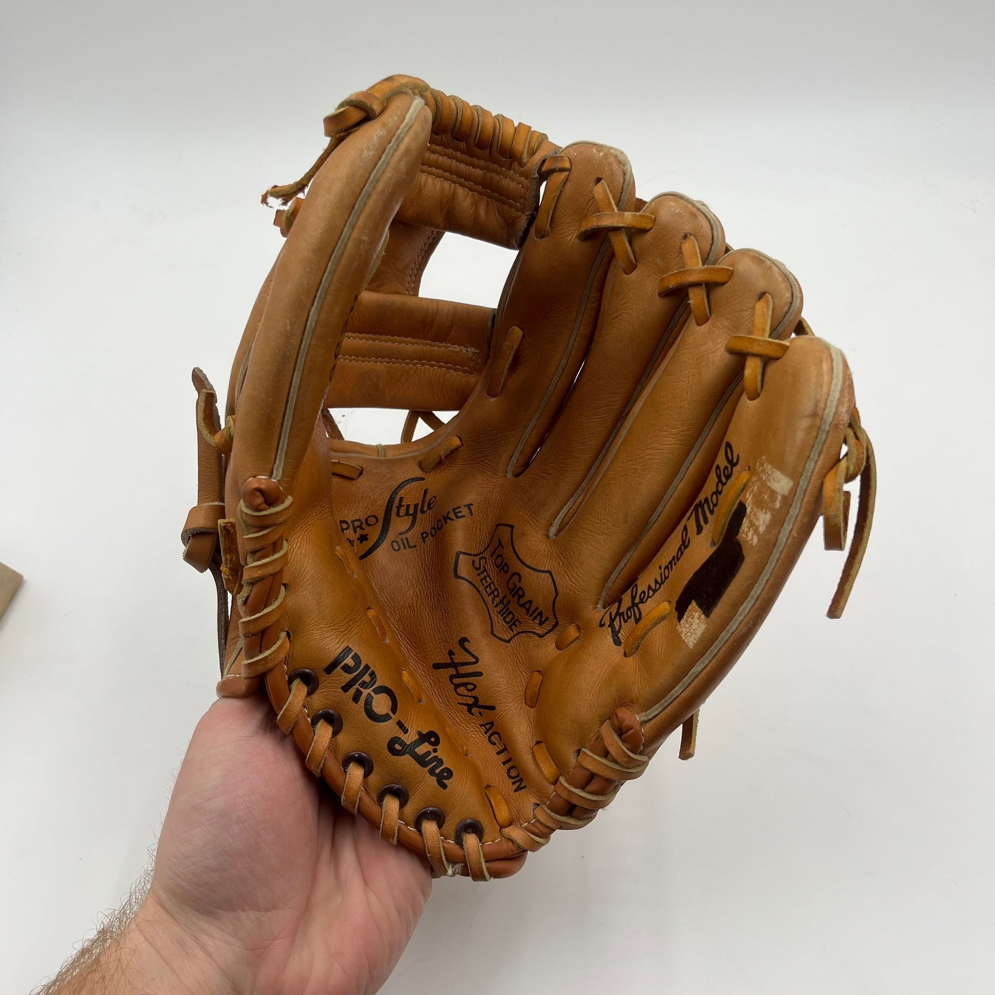 Pro Line A2365 Top Grain Steerhide 11” Infield Baseball Glove - photo 3