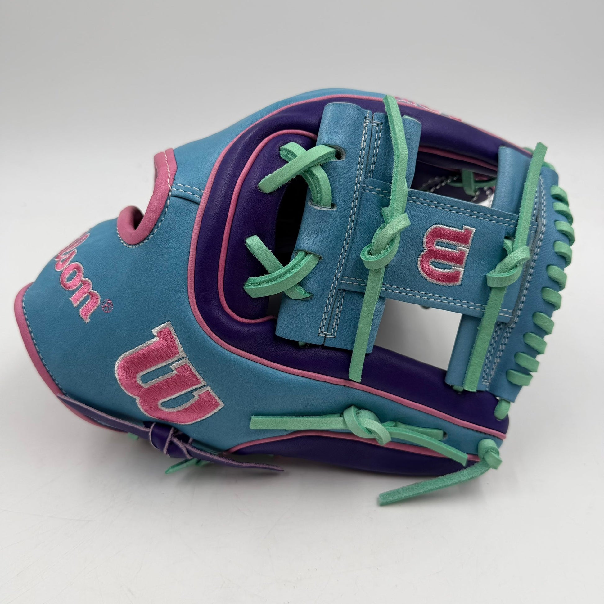 Wilson A2K 1720 11.5 GOTM Infield Baseball Glove - photo 1