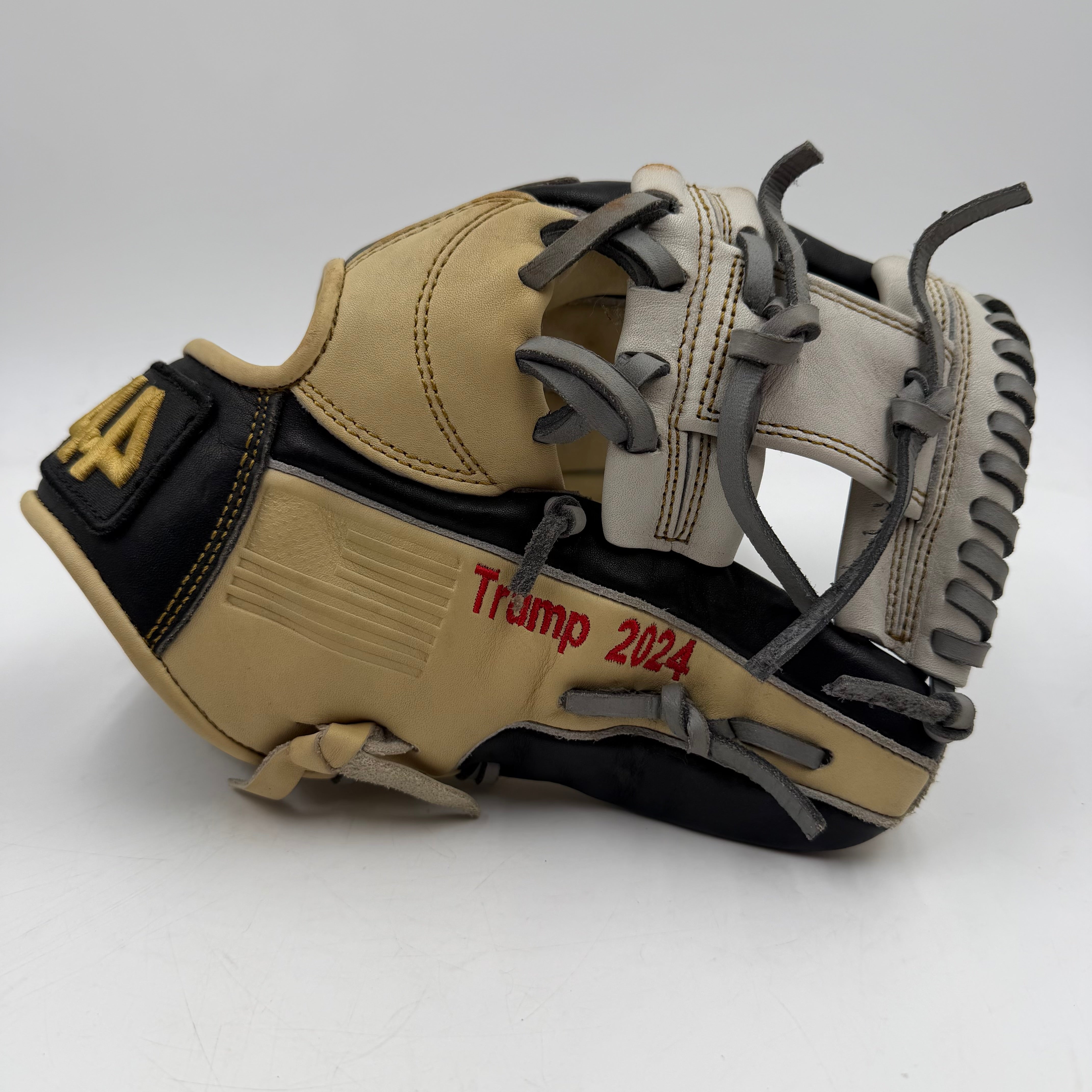 44 Pro C2 Series 11.25 Infield Baseball Glove