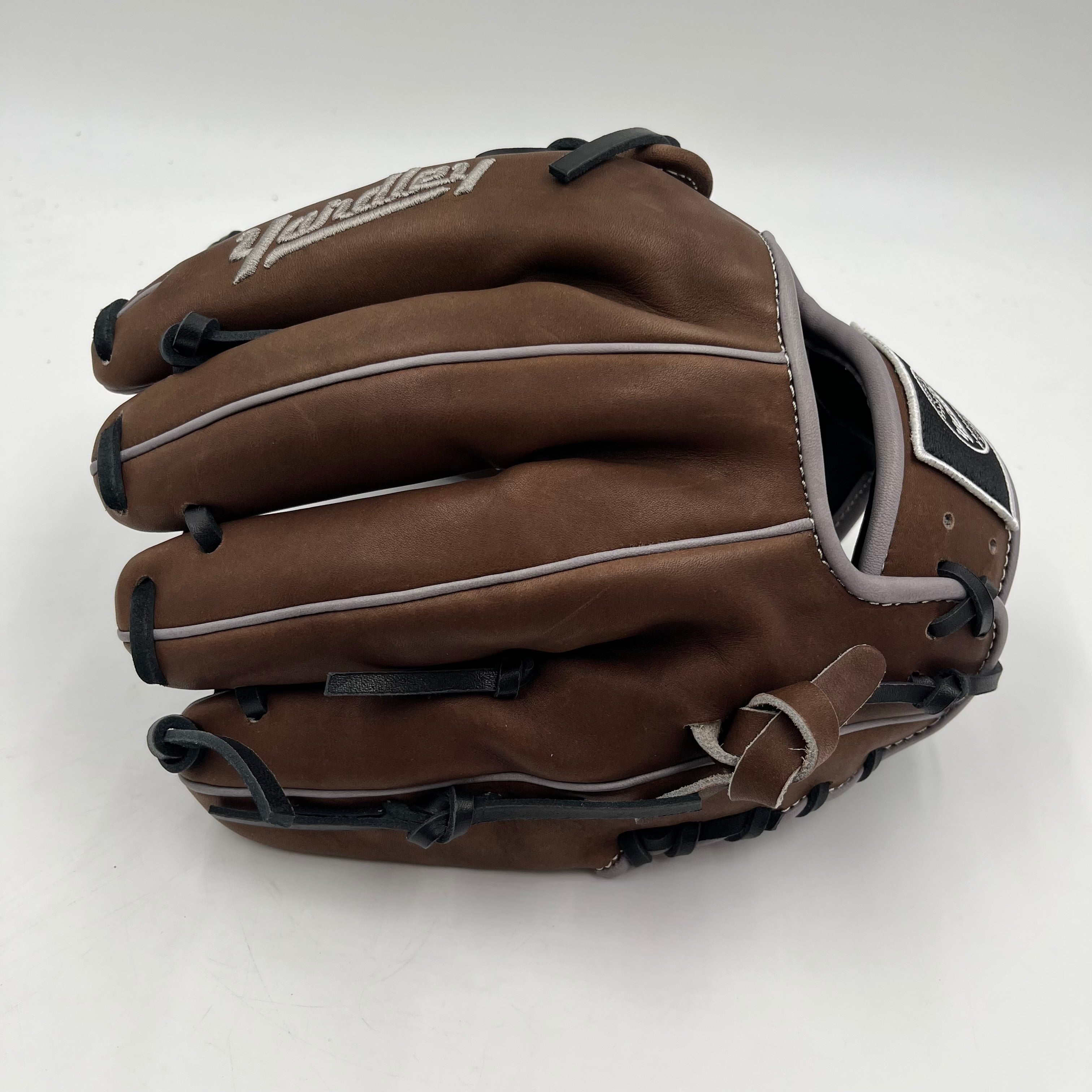 Yardley Sports Y2 11.5 Infield Baseball Glove