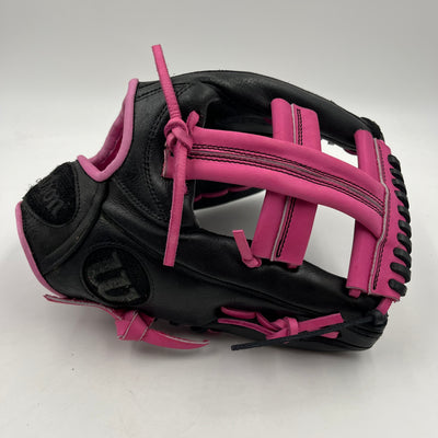 Wilson A2000 EL3 11.75 Infield Baseball Glove