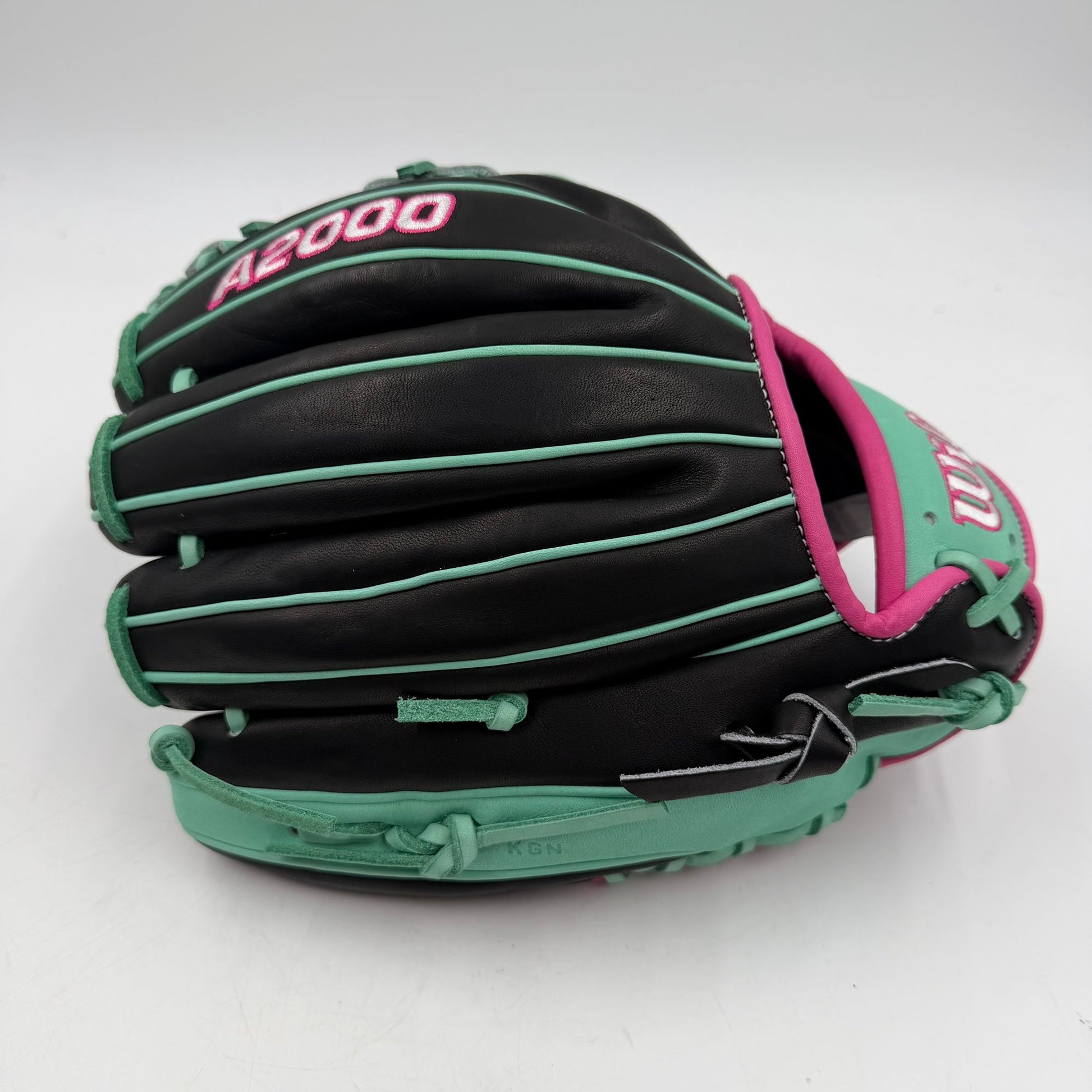 Wilson A2000 1786 11.5 Infield Baseball Glove - photo 2