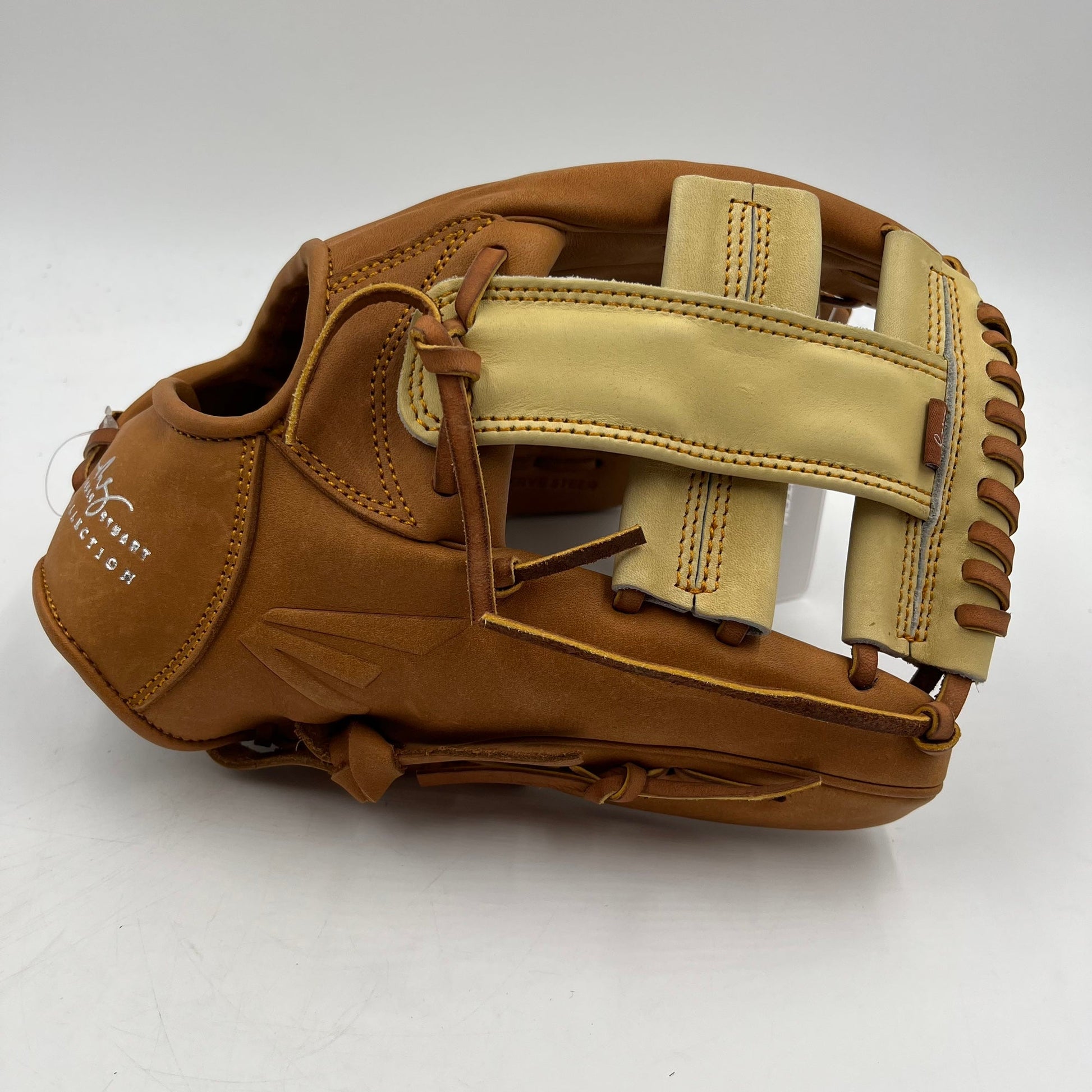 Easton Morgan Stuart Professional Collection 11.75 Infield Softball Baseball Glove - photo 1