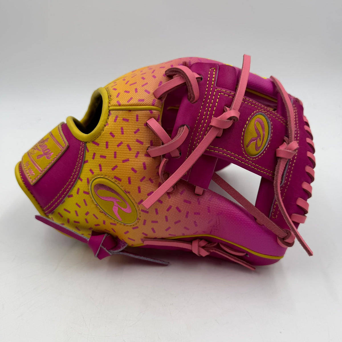 Rawlings Heart of the Hide 11.5 Infield Baseball Glove - photo 1