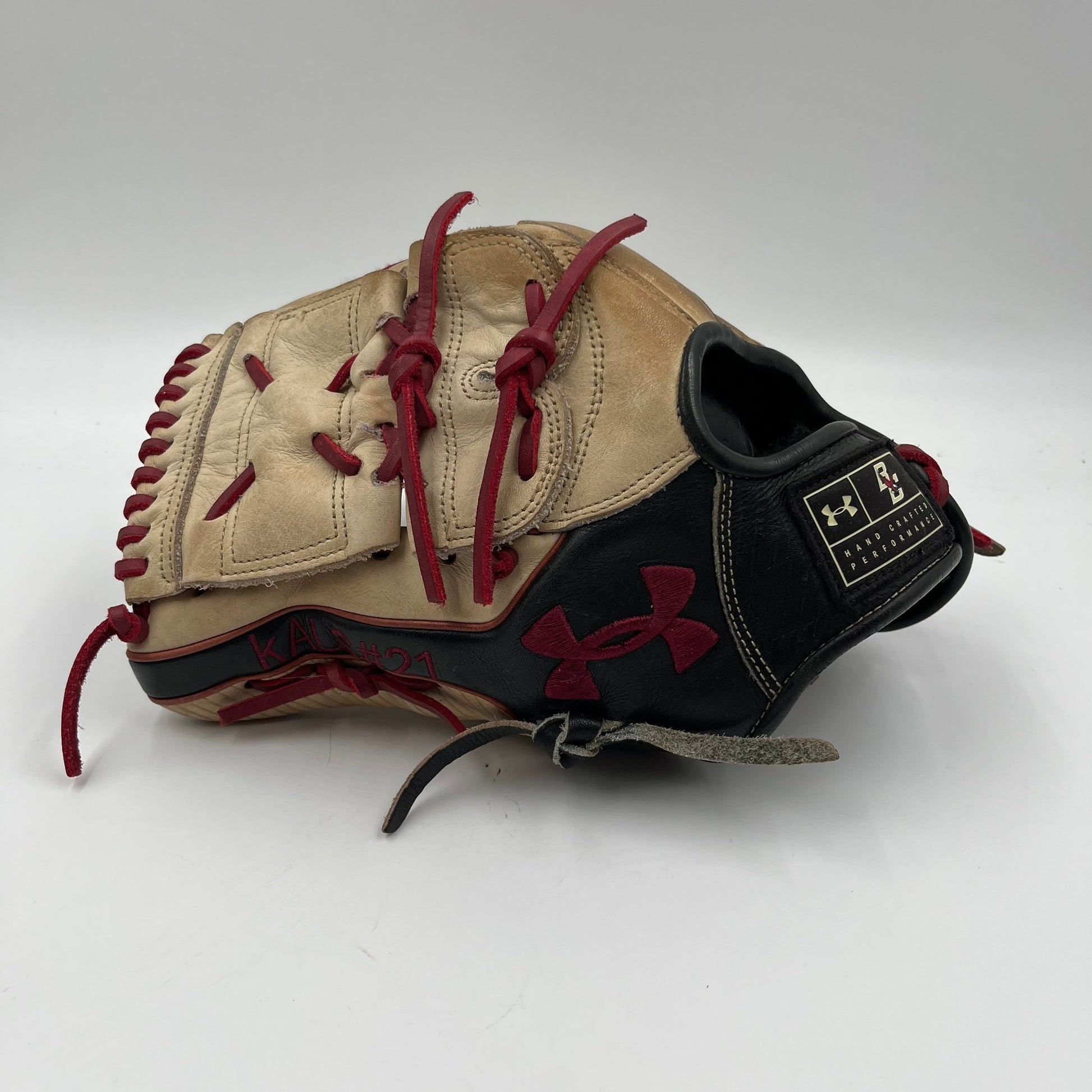 Under Armor Flawless Series 12” Boston College Team Issue Lefty Pitchers Infield Baseball Glove - photo 1