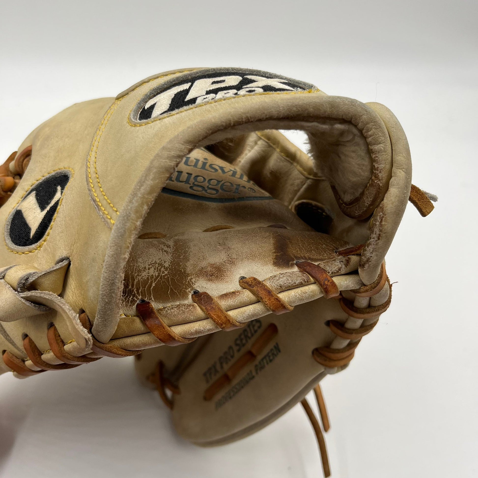 Pro Issue Louisville Slugger TPX Pro 12” Pitchers Glove - photo 4